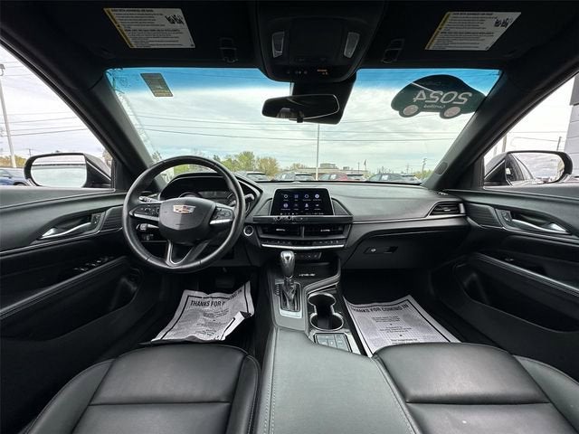 2023 Cadillac CT4 Luxury