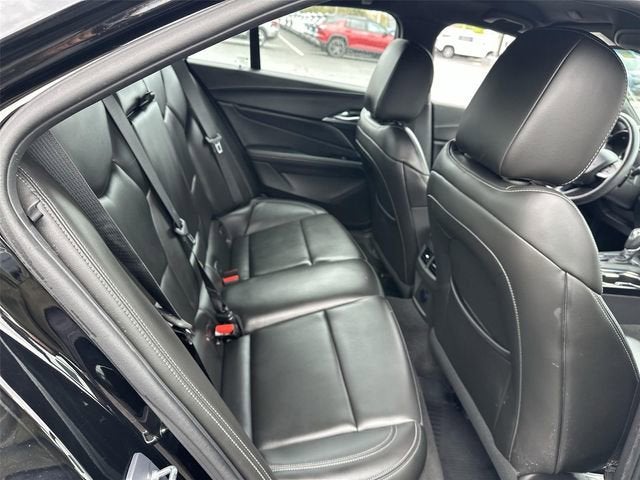 2023 Cadillac CT4 Luxury