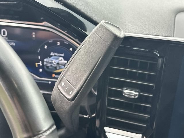2025 Chevrolet Silverado 3500HD LT - Photo 15