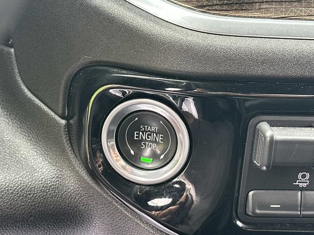 2025 Chevrolet Silverado 3500HD LT - Photo 16