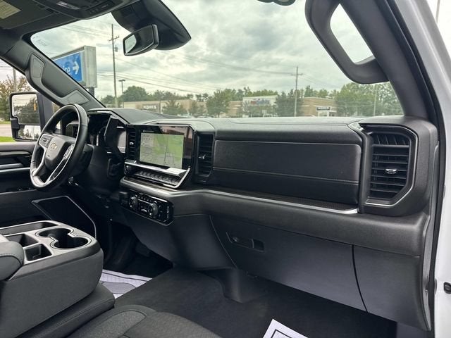 2025 Chevrolet Silverado 3500HD LT - Photo 27