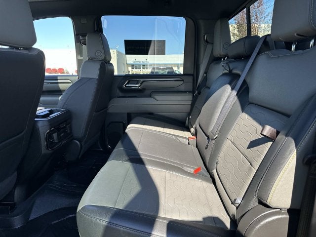 2025 Chevrolet Silverado 2500HD ZR2 - Photo 20
