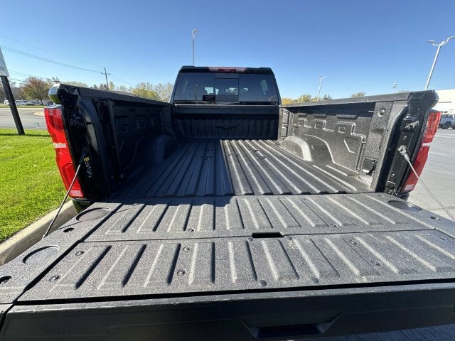 2025 Chevrolet Silverado 2500HD ZR2 - Photo 23