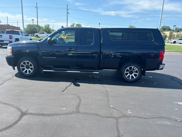 2008 Chevrolet Silverado 1500 1LT Extended Cab SWB's photo