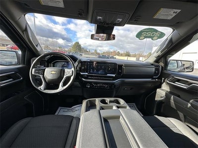 2022 Chevrolet Silverado 1500 LT (2FL)