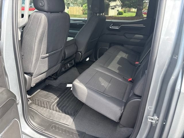 2024 Chevrolet Silverado 1500 LT - Photo 10