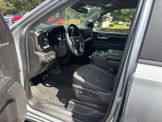 2024 Chevrolet Silverado 1500 LT - Photo 12