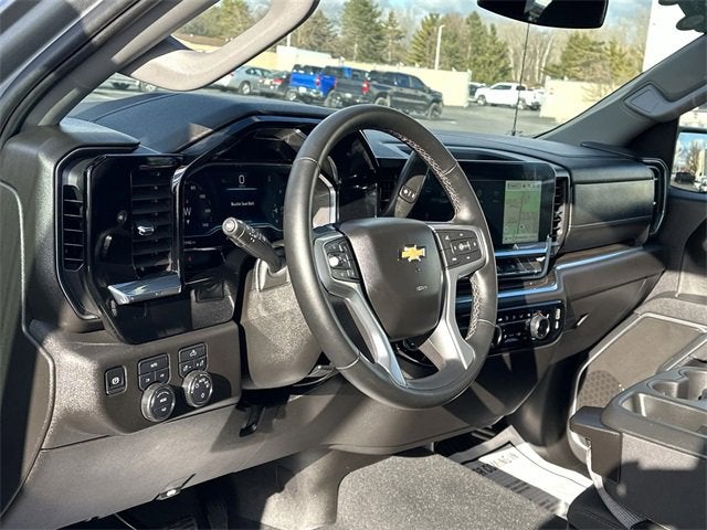 2025 Chevrolet Silverado 1500 LT (2FL)