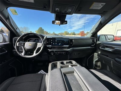 2022 Chevrolet Silverado 1500 LT (2FL)