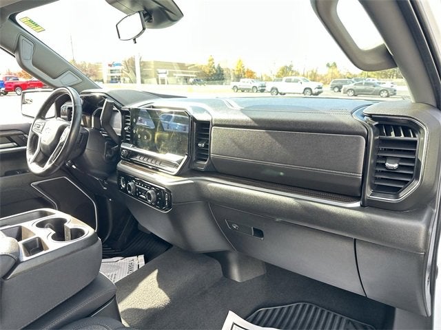 2022 Chevrolet Silverado 1500 LT (2FL)