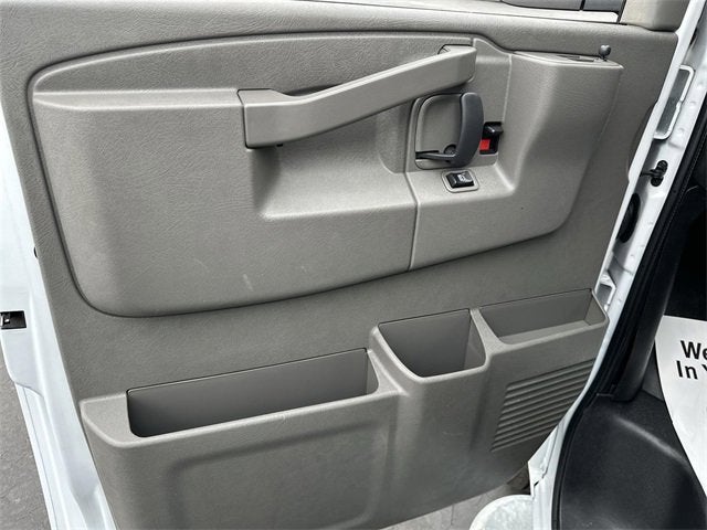2024 Chevrolet Express Cargo 2500 WT