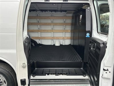 2024 Chevrolet Express Cargo 2500 WT