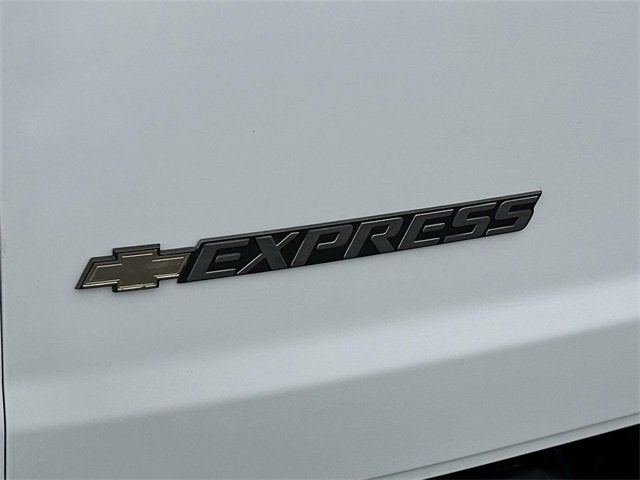 2024 Chevrolet Express Cargo 2500 WT
