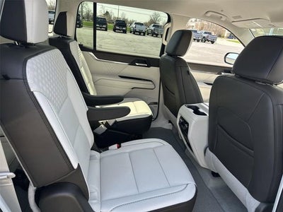 2024 GMC Acadia Denali