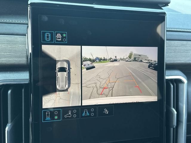 2024 GMC Acadia Denali - Photo 14
