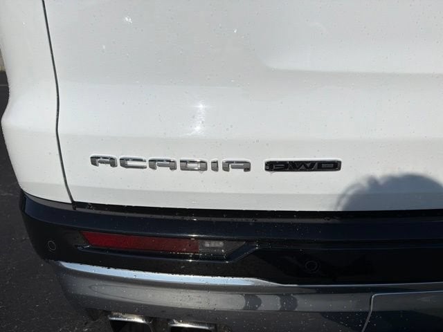 2025 GMC Acadia Denali