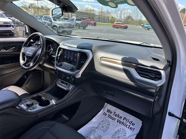 2023 GMC Acadia SLE