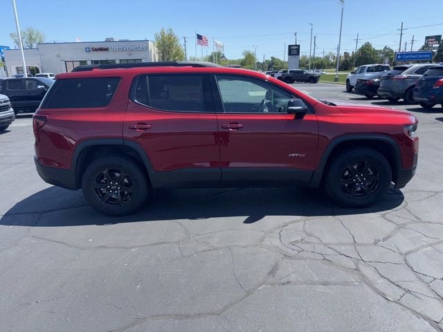 2023 GMC Acadia AT4