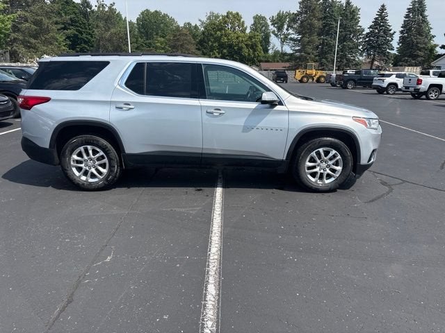 2020 Chevrolet Traverse LT Cloth