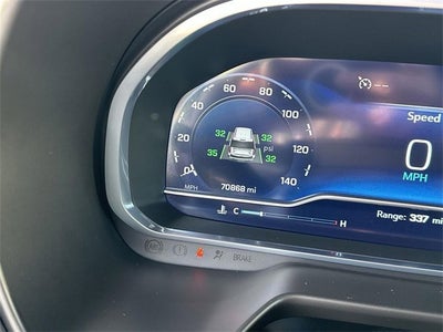 2023 Chevrolet Suburban RST