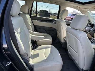 2022 Cadillac XT6 Premium Luxury