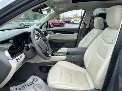 2024 Cadillac XT6 Premium Luxury