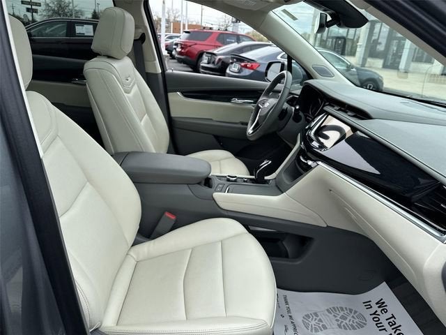 2024 Cadillac XT6 Premium Luxury