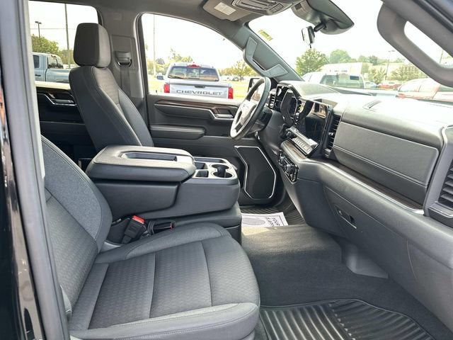 2024 Chevrolet Silverado 1500 LT - Photo 25