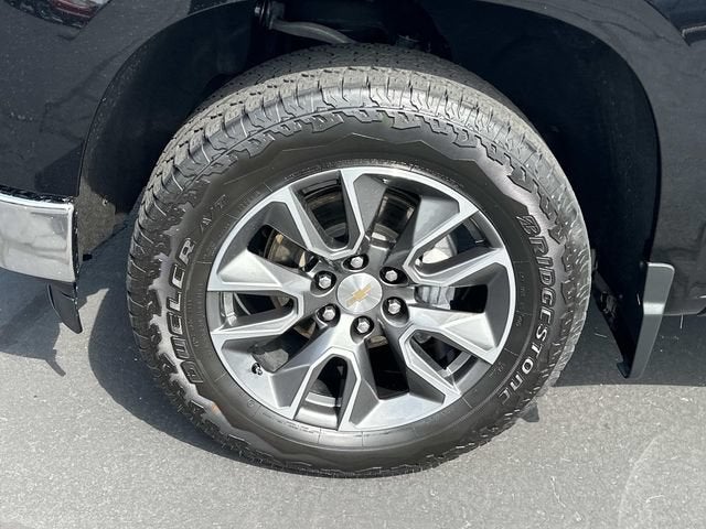 2024 Chevrolet Silverado 1500 LT - Photo 30