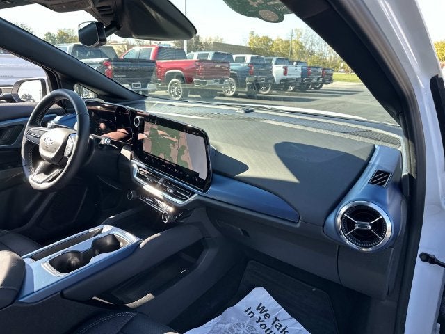 2024 Chevrolet Equinox EV LT - Photo 26