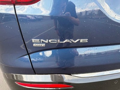 2024 Buick Enclave Essence