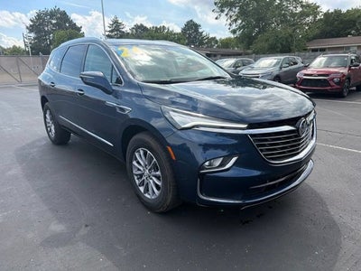 2024 Buick Enclave Essence