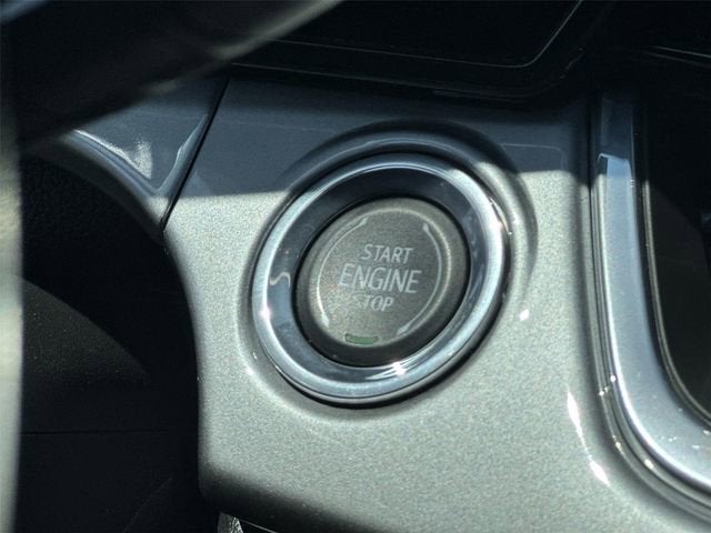 2024 Chevrolet Trax LT - Photo 16