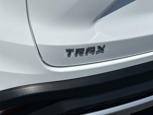2024 Chevrolet Trax LT - Photo 30