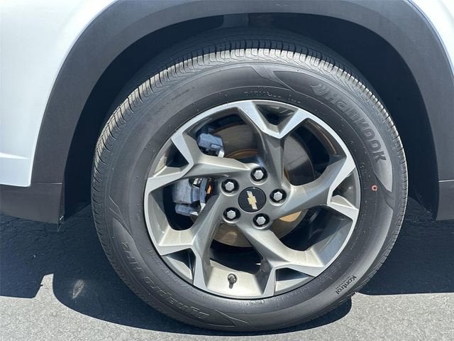 2024 Chevrolet Trax LT - Photo 31