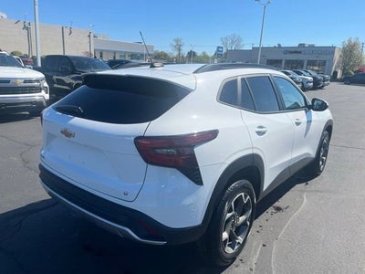 2024 Chevrolet Trax LT