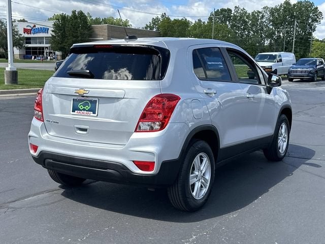 2022 Chevrolet Trax LS - Photo 7