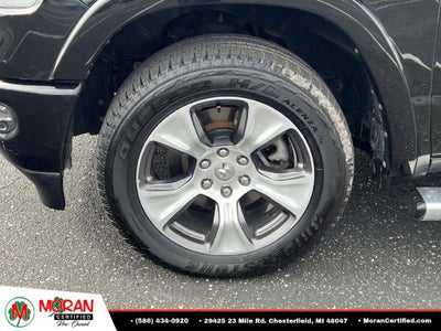 2020 RAM 1500 Laramie Crew Cab 4x4 5'7" Box