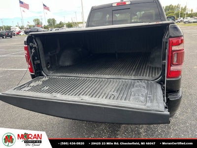 2020 RAM 1500 Laramie Crew Cab 4x4 5'7" Box