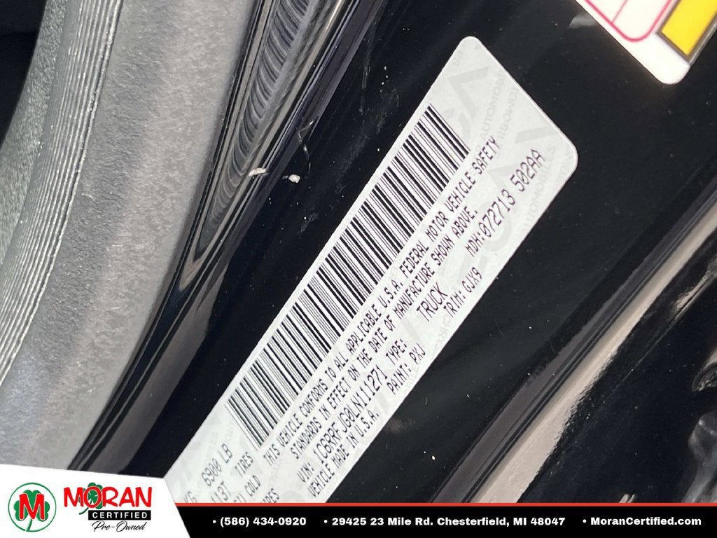 2020 RAM 1500 Laramie Crew Cab 4x4 5'7" Box