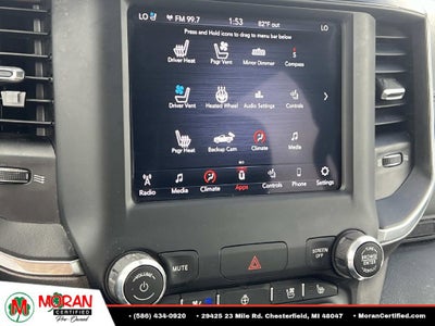2020 RAM 1500 Laramie Crew Cab 4x4 5'7" Box