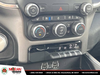 2020 RAM 1500 Laramie Crew Cab 4x4 5'7" Box