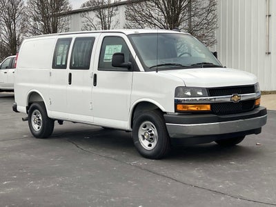 2025 Chevrolet Express Cargo 2500 WT
