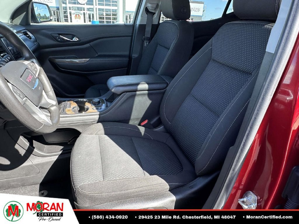 2022 GMC Acadia SLE