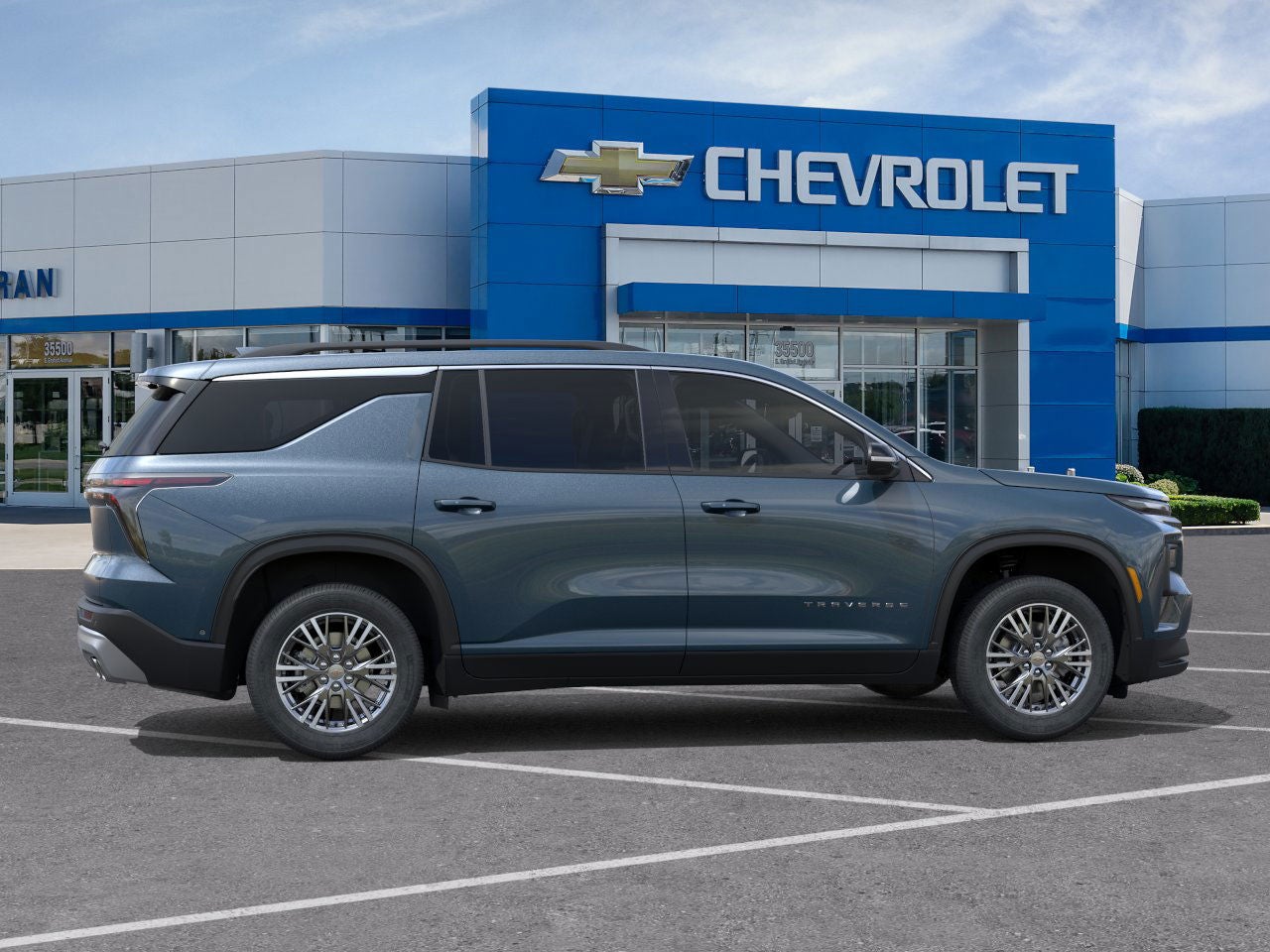 2026 Chevrolet Traverse LT