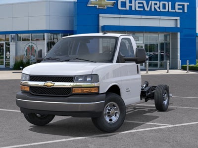 2025 Chevrolet Express Cutaway 3500 1WT