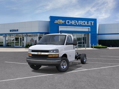 2025 Chevrolet Express Cutaway 3500 1WT