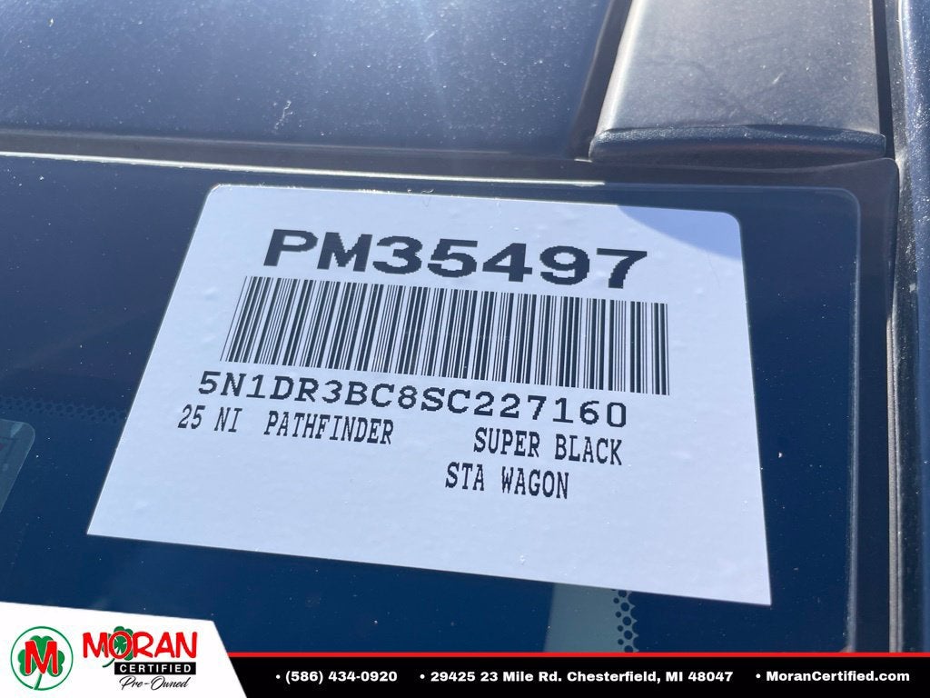2025 Nissan Pathfinder SV
