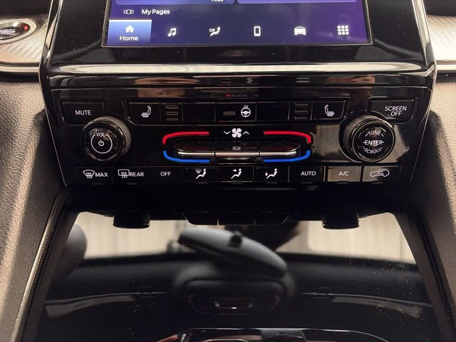 2024 Jeep Grand Cherokee L Laredo X 4x4