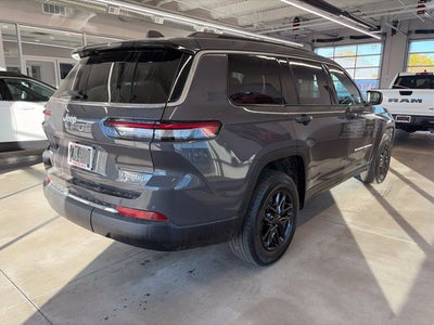 2024 Jeep Grand Cherokee L Laredo X 4x4